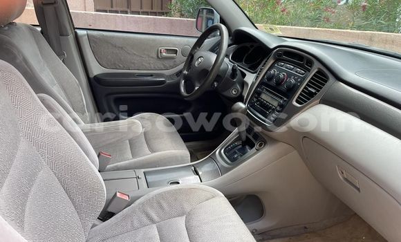 Buy Used Toyota Highlander Silver Car in Cotonou in Benign Buy Used Toyota Highlander Silver Car in Cotonou in Benign