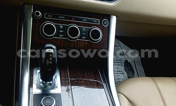 Acheter Occasion Voiture Land Rover Range Rover Sport Blanc à Cotonou, Benin Acheter Occasion Voiture Land Rover Range Rover Sport Blanc à Cotonou, Benin