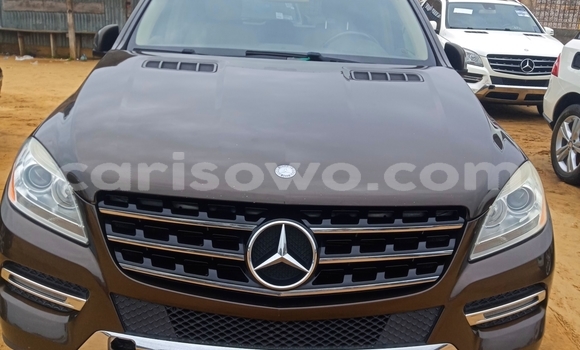 Acheter Occasion Voiture Mercedes-Benz ML–Class Blanc à Cotonou, Benin