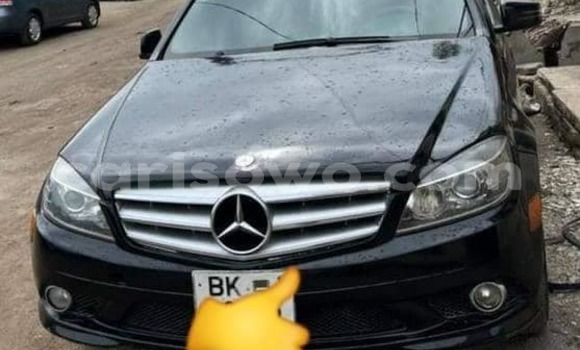 Sayi Na hannu Mercedes-Benz C–Class Black Mota in Cotonou a Benin
