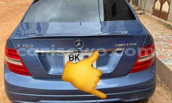 Sayi Na hannu Mercedes-Benz C–Class Blue Mota in Cotonou a Benin