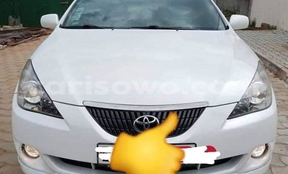 Buy Used Toyota Solara White Car in Cotonou in Benign