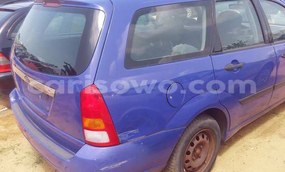 Acheter Occasion Voiture Ford Focus Bleu à Porto Novo, Benin Acheter Occasion Voiture Ford Focus Bleu à Porto Novo, Benin