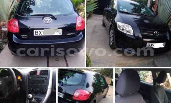 Buy Used Toyota Auris Black Car in Cotonou in Benign
