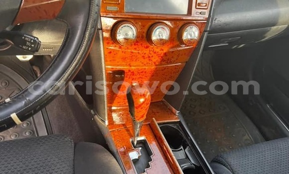 Sayi Na hannu Toyota Camry Azurfa Mota in Cotonou a Benin Sayi Na hannu Toyota Camry Azurfa Mota in Cotonou a Benin