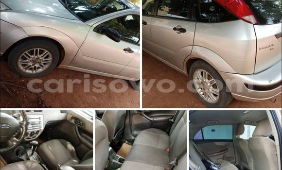 Ra Àlòkù Ford Focus Silver Ọkọ̀ in Cotonou ni Benin