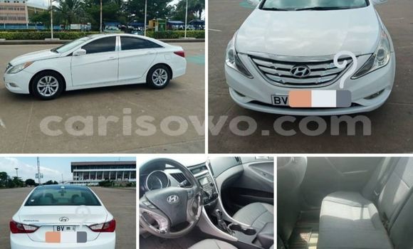 Acheter Occasion Voiture Hyundai Sonata Blanc à Cotonou, Benin