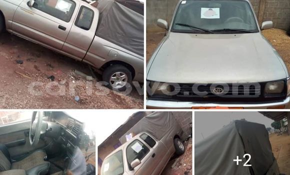 Acheter Occasion Voiture Toyota Tacoma Marron à Cotonou, Benin