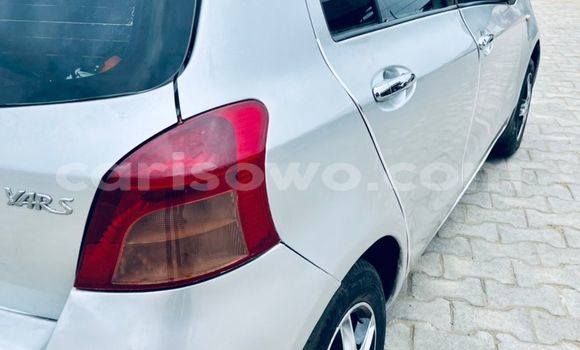 Acheter Occasion Voiture Toyota Yaris Gris à Abomey Calavi, Benin
