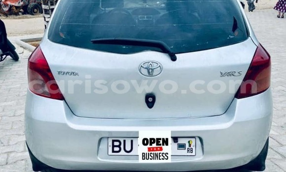 Acheter Occasion Voiture Toyota Yaris Gris à Abomey Calavi, Benin Acheter Occasion Voiture Toyota Yaris Gris à Abomey Calavi, Benin