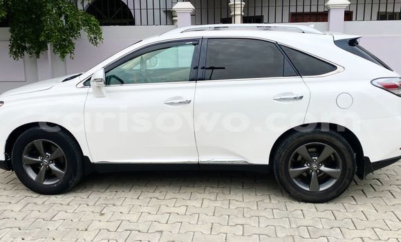 Ra Àlòkù Lexus RX 350 funfun Ọkọ̀ in Cotonou ni Benin Ra Àlòkù Lexus RX 350 funfun Ọkọ̀ in Cotonou ni Benin