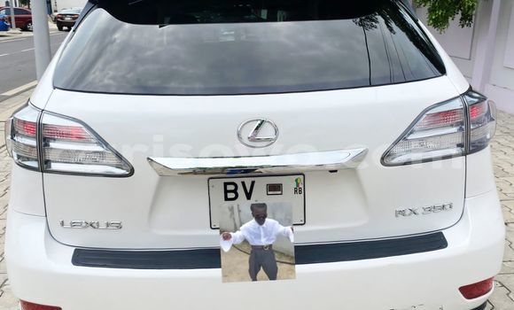 Ra Àlòkù Lexus RX 350 funfun Ọkọ̀ in Cotonou ni Benin Ra Àlòkù Lexus RX 350 funfun Ọkọ̀ in Cotonou ni Benin