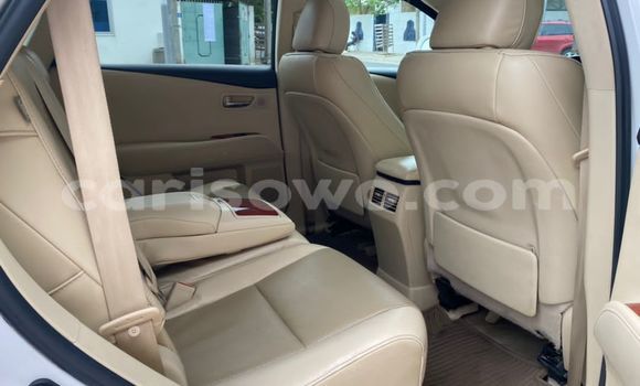 Ra Àlòkù Lexus RX 350 funfun Ọkọ̀ in Cotonou ni Benin Ra Àlòkù Lexus RX 350 funfun Ọkọ̀ in Cotonou ni Benin