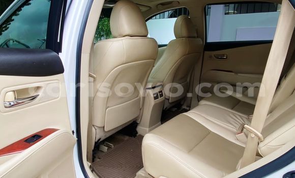 Ra Àlòkù Lexus RX 350 funfun Ọkọ̀ in Cotonou ni Benin Ra Àlòkù Lexus RX 350 funfun Ọkọ̀ in Cotonou ni Benin