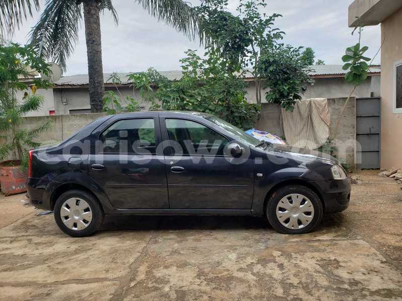 Big with watermark renault logan benin cotonou 14429