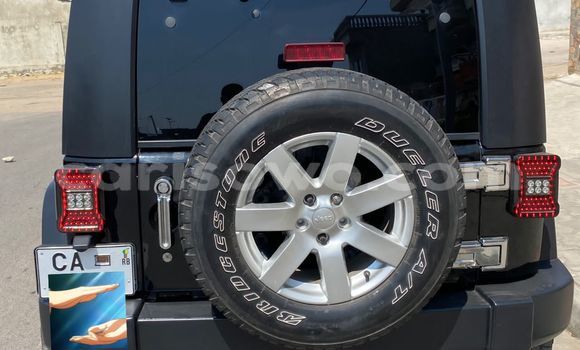 Ra Àlòkù Jeep Wrangler Black Ọkọ̀ in Cotonou ni Benin Ra Àlòkù Jeep Wrangler Black Ọkọ̀ in Cotonou ni Benin