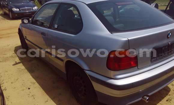 Acheter Occasion Voiture BMW 3-Series Gris à Porto Novo au Benin Acheter Occasion Voiture BMW 3-Series Gris à Porto Novo au Benin