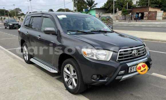 Acheter Occasion Voiture Toyota Highlander Gris à Cotonou, Benin