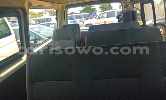 Sayi Sabo Toyota HiAce White Babbar mota in Cotonou a Benin Sayi Sabo Toyota HiAce White Babbar mota in Cotonou a Benin