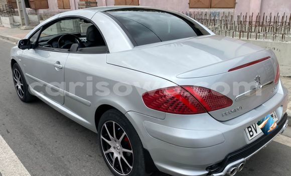 Sayi Na hannu Peugeot 307 Azurfa Mota in Abomey Calavi a Benin