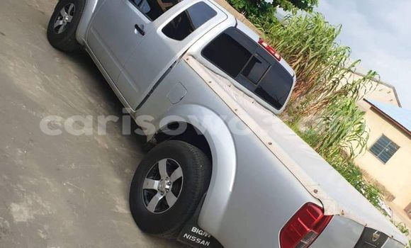 Sayi Na hannu Nissan Frontier Azurfa Mota in Cotonou a Benin Sayi Na hannu Nissan Frontier Azurfa Mota in Cotonou a Benin
