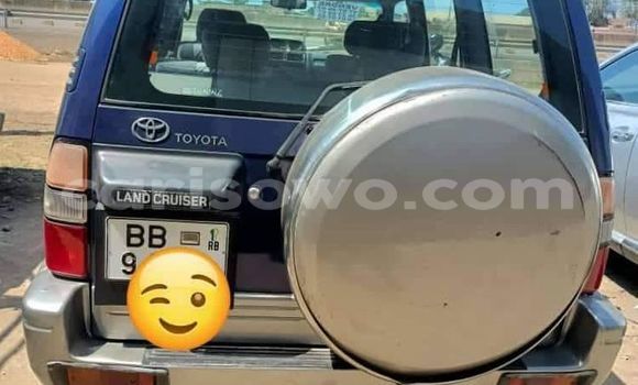 Sayi Na hannu Toyota Land Cruiser Blue Mota in Cotonou a Benin Sayi Na hannu Toyota Land Cruiser Blue Mota in Cotonou a Benin