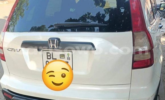 Sayi Na hannu Honda CR–V White Mota in Cotonou a Benin Sayi Na hannu Honda CR–V White Mota in Cotonou a Benin