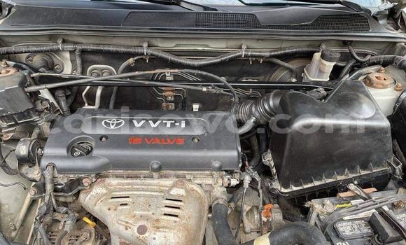 Buy Used Toyota Highlander Silver Car in Cotonou in Benign Buy Used Toyota Highlander Silver Car in Cotonou in Benign