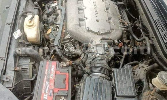 Sayi Na hannu Honda Accord Blue Mota in Cotonou a Benin Sayi Na hannu Honda Accord Blue Mota in Cotonou a Benin
