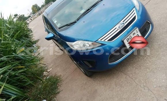 Buy Used Ford Fiesta Blue Car in Cotonou in Benign