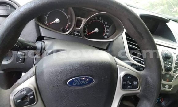 Sayi Na hannu Ford Fiesta Blue Mota in Cotonou a Benin Sayi Na hannu Ford Fiesta Blue Mota in Cotonou a Benin