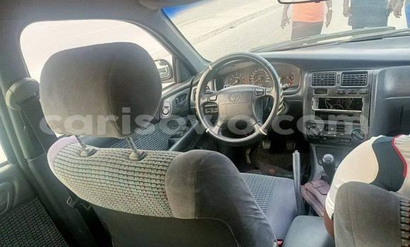 Sayi Na hannu Toyota Carina Red Mota in Cotonou a Benin Sayi Na hannu Toyota Carina Red Mota in Cotonou a Benin