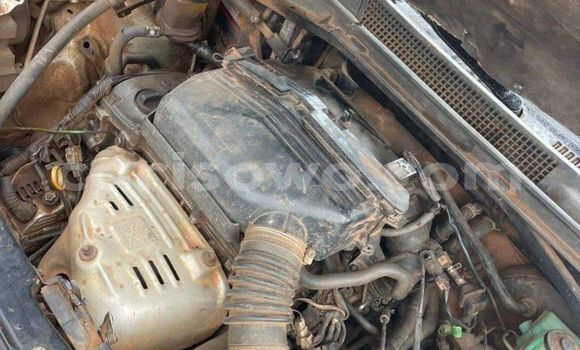 Sayi Na hannu Toyota RAV4 Brown Mota in Cotonou a Benin Sayi Na hannu Toyota RAV4 Brown Mota in Cotonou a Benin