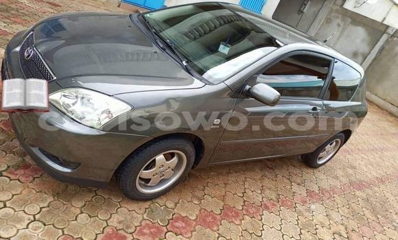 Sayi Na hannu Toyota Corolla Black Mota in Cotonou a Benin