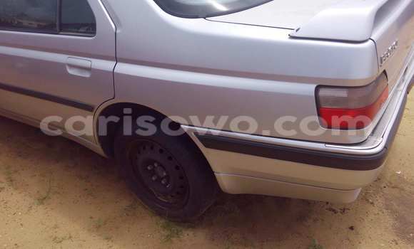 Acheter Occasion Voiture Peugeot 605 Gris à Porto Novo, Benin Acheter Occasion Voiture Peugeot 605 Gris à Porto Novo, Benin