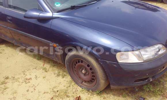 Sayi Na hannu Opel Vectra Blue Mota in Porto Novo a Benin Sayi Na hannu Opel Vectra Blue Mota in Porto Novo a Benin