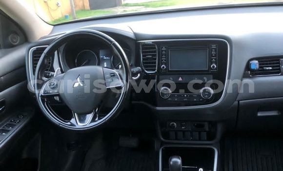 Buy Used Mitsubishi Outlander Black Car in Cotonou in Benign