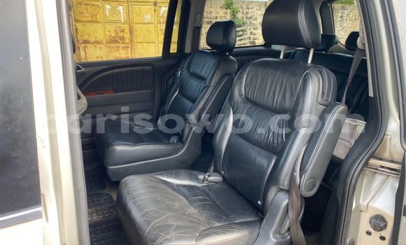 Ra Àlòkù Honda Odyssey (North America) Silver Ọkọ̀ in Cotonou ni Benin Ra Àlòkù Honda Odyssey (North America) Silver Ọkọ̀ in Cotonou ni Benin
