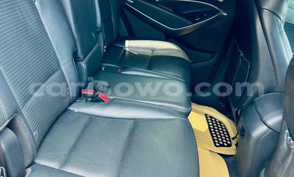 Ra Àlòkù Hyundai Santa Fe Silver Ọkọ̀ in Cotonou ni Benin Ra Àlòkù Hyundai Santa Fe Silver Ọkọ̀ in Cotonou ni Benin