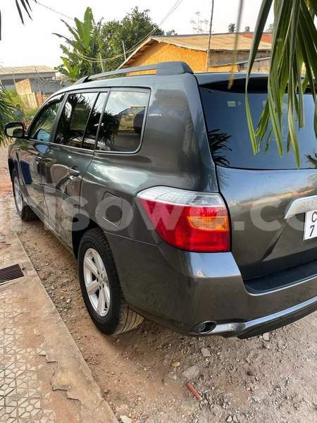 Big with watermark toyota highlander benin porto novo 14525