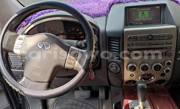 Acheter Occasion Voiture Infiniti QX56 Noir à Cotonou, Benin Acheter Occasion Voiture Infiniti QX56 Noir à Cotonou, Benin