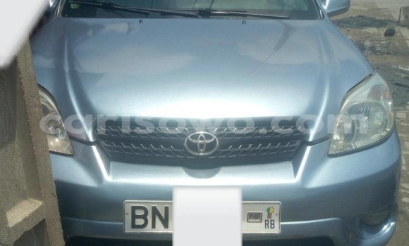 Buy Used Toyota Matrix Blue Car in Cotonou in Benign