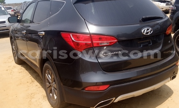 Acheter Import Voiture Hyundai Santa Fe Rouge à Cotonou, Benin