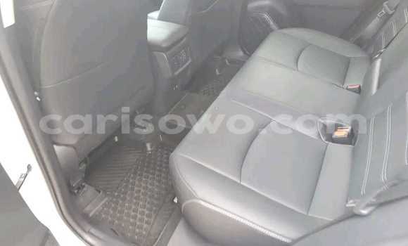 Acheter Occasion Voiture Toyota RAV4 Bleu à Cotonou, Benin Acheter Occasion Voiture Toyota RAV4 Bleu à Cotonou, Benin