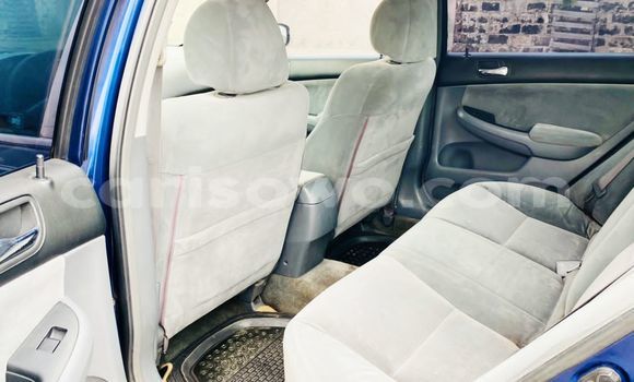 Sayi Na hannu Honda Accord Blue Mota in Abomey Calavi a Benin Sayi Na hannu Honda Accord Blue Mota in Abomey Calavi a Benin