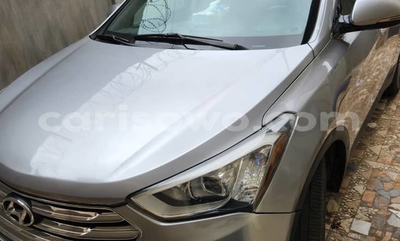 Ra Àlòkù Hyundai Santa Fe Silver Ọkọ̀ in Cotonou ni Benin