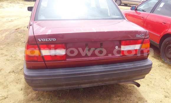 Sayi Na hannu Volvo 990 Red Mota in Porto Novo a Benin