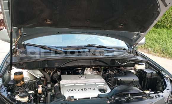 Ra Àlòkù Lexus RX 330 Blue Ọkọ̀ in Cotonou ni Benin Ra Àlòkù Lexus RX 330 Blue Ọkọ̀ in Cotonou ni Benin