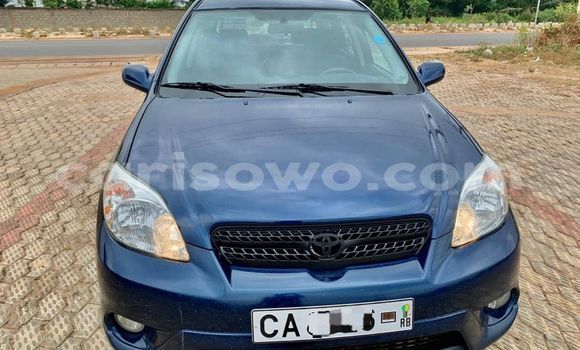 Buy Used Toyota Matrix Blue Car in Cotonou in Benign