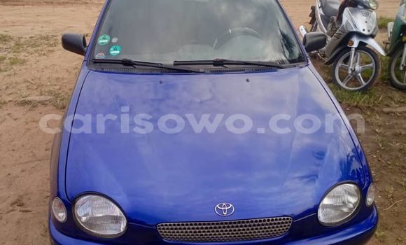 Sayi Na hannu Toyota Corolla Blue Mota in Cotonou a Benin Sayi Na hannu Toyota Corolla Blue Mota in Cotonou a Benin